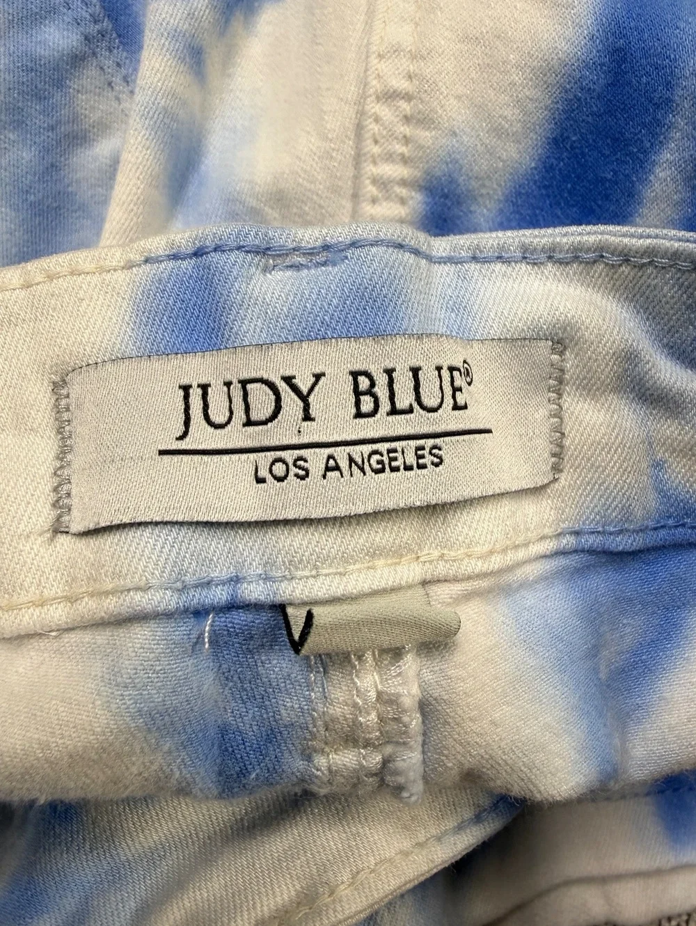 Judy Blue Tie-Dye Denim Shorts Women 1XL Blue White